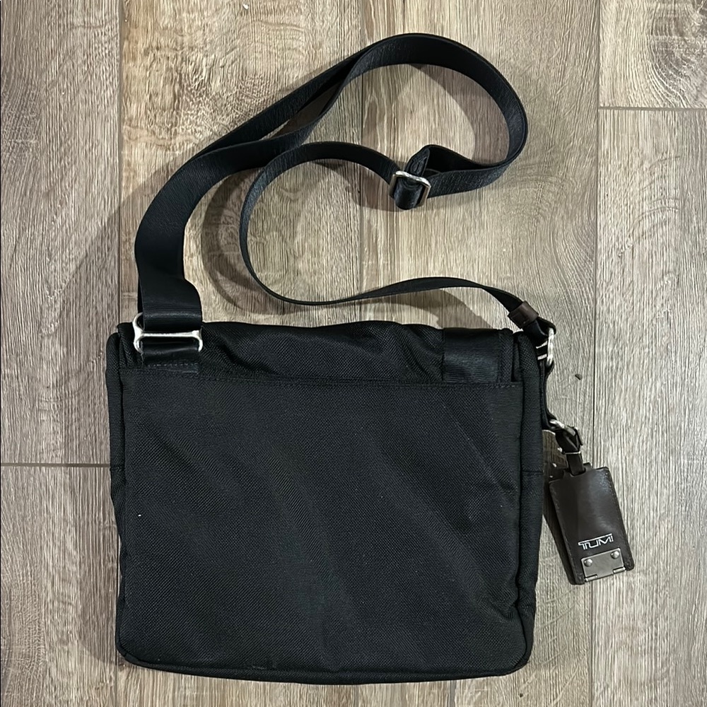 TUMI Alpha Bravo Beale Black and Brown Crossbody Bag - Picture 9 of 16